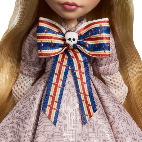 Коллекционная кукла Monster High Меган Коллекционная Робот-Андроид &mdash; M3GAN Skullector Edition (HYV94) HYV94 фото