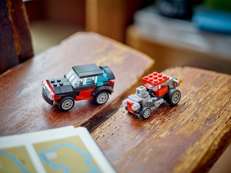 Конструктор LEGO Creator 31146 Вантажівка з платформою та гелікоптер 31146 фото