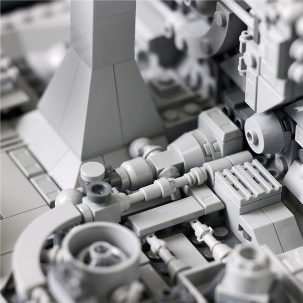 Конструктор LEGO Star Wars 75329 Диорама Полет над траншеей Звезды Смерти 75329 фото