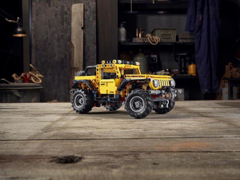 Конструктор LEGO Technic 42122 Jeep Wrangler 42122 фото