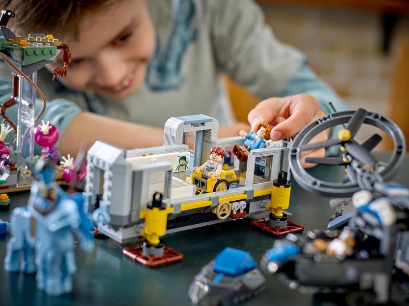 Конструктор LEGO Avatar 75573 Плавучі гори: Табір 26 та вертоліт SA-2 Samson 75573 фото