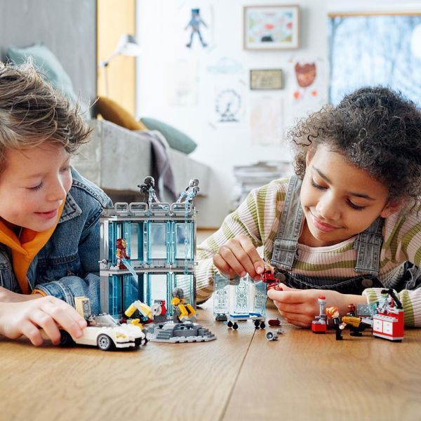 Конструктор LEGO Marvel 76216 Арсенал Железного человека 76216 фото