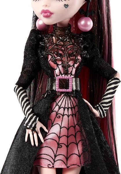 Лялька Monster High Дракулаура Святкова зимова &mdash; Draculaura Howliday Winter Edition (HKX67) HKX67 фото