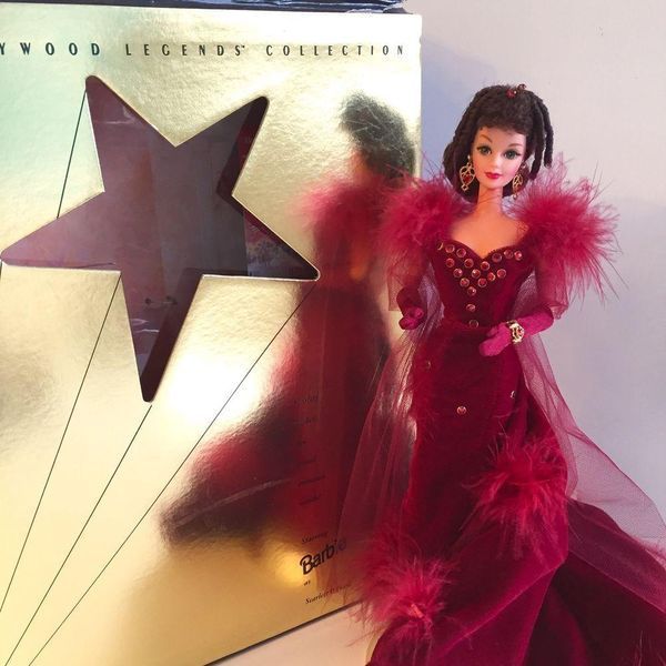 Коллекционная кукла Барби Скарлетт О'Хара 1994 &mdash; Barbie Scarlett O'Hara Hollywood Legends Collection (12815) 12815 фото