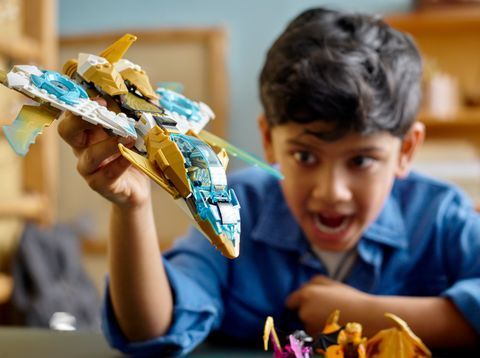 Конструктор LEGO Ninjago 71770 Реактивний літак Зейна Золотий дракон 71770 фото